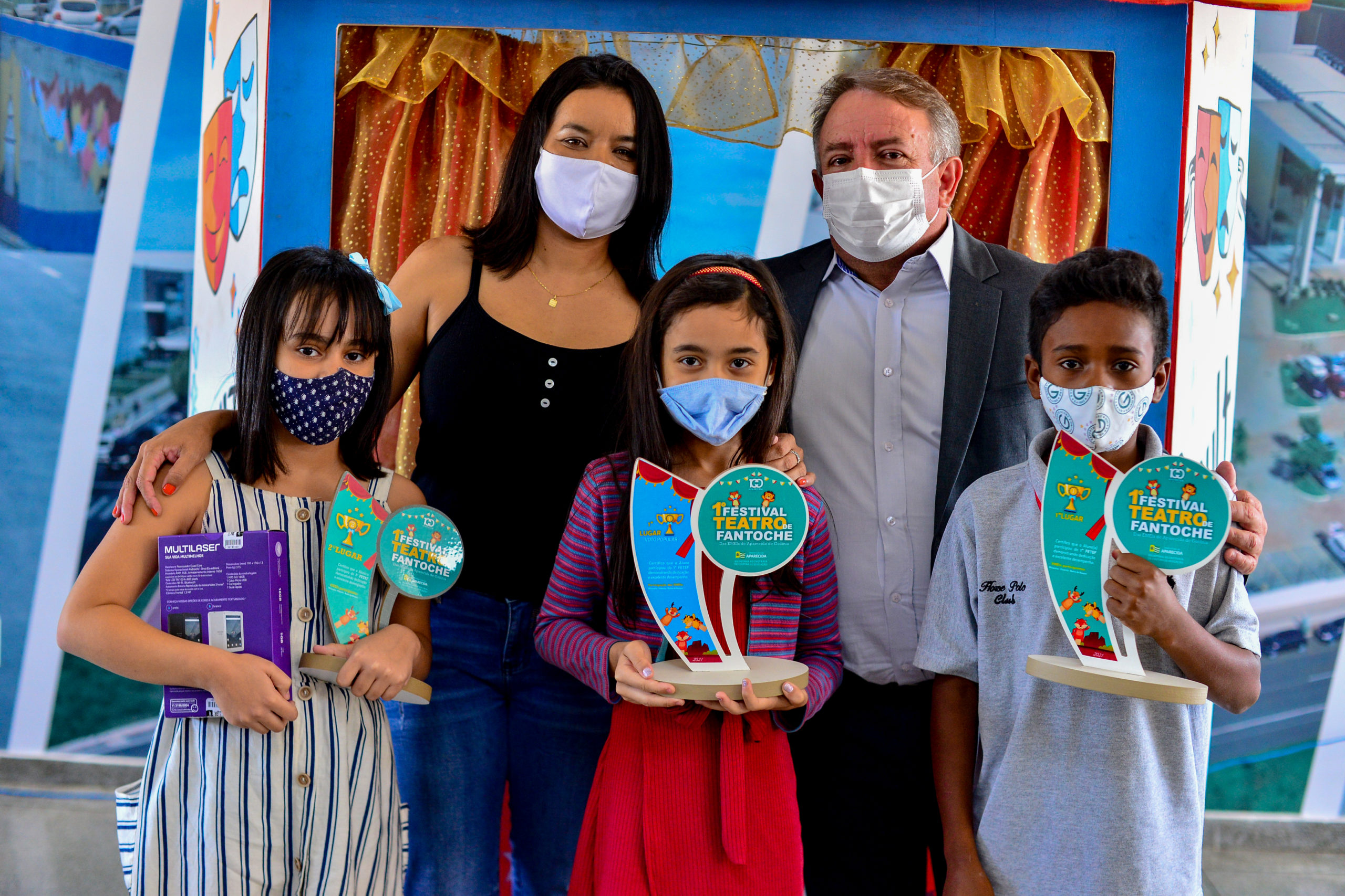 Prefeitura premia crianças vencedoras do 1º Festival de Teatro de Fantoche de Aparecida
