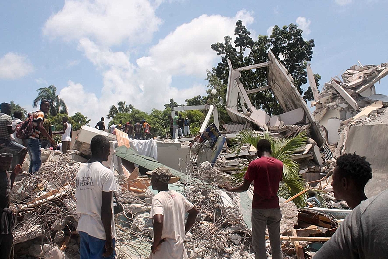 Terremoto no Haiti já fez mais de 700 vítimas