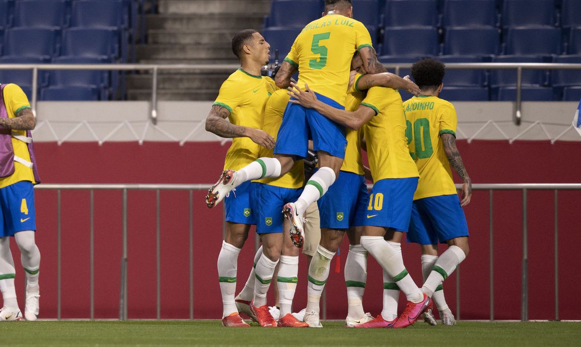 Seleção brasileira garante vaga na semifinal após vencer Egito por 1×0