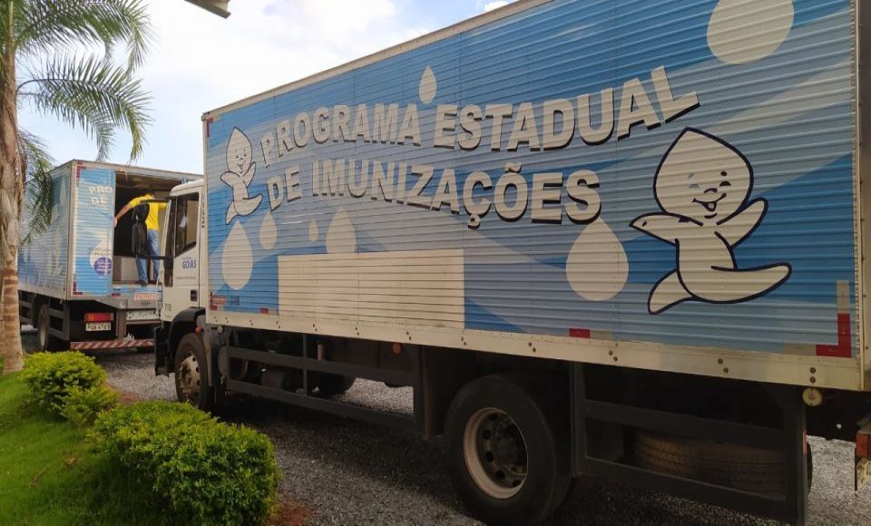 Governo anuncia chegada de 131 vacinas em Goiás