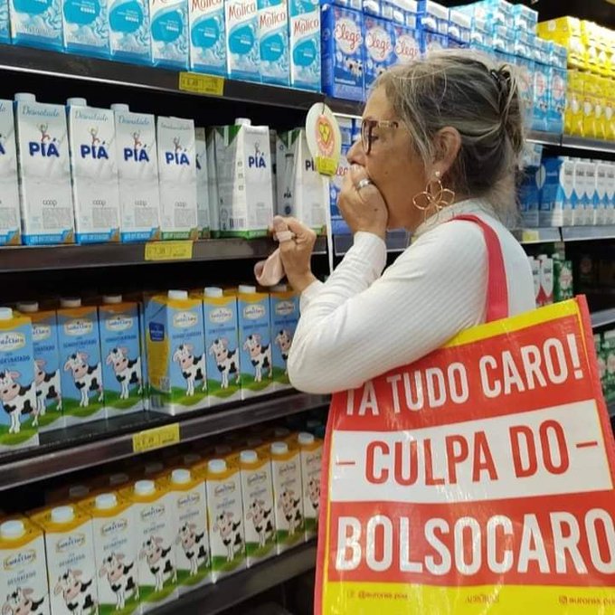 Brasileiros ganham menos e compram menos