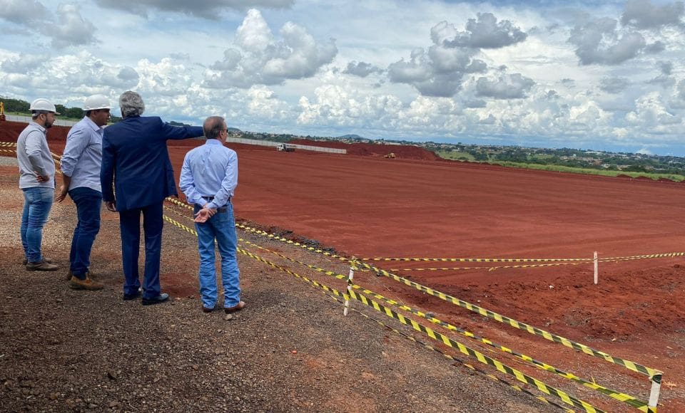 Imagem destacada do post: Caiado vistoria obras do Complexo Oncológico de Referência do Estado de Goiás (CORA)