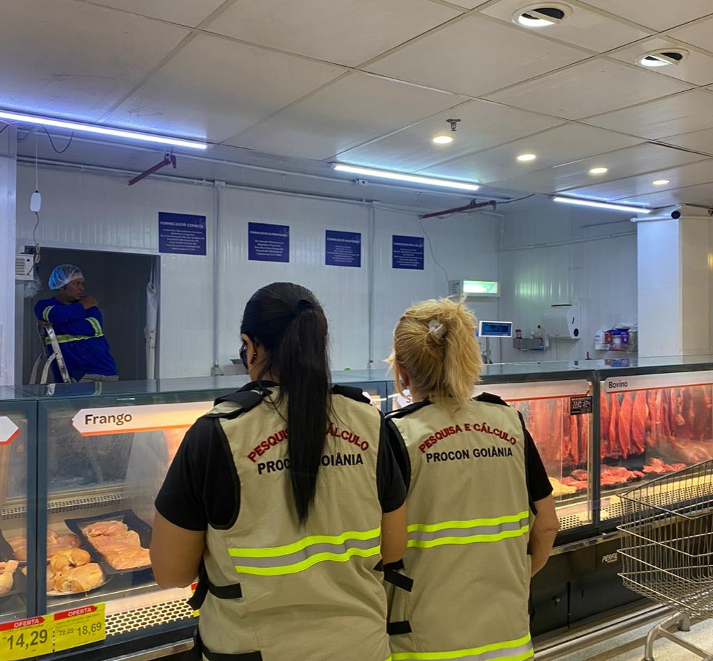 Imagem destacada do post: Procon Goiânia aponta variação de até 128,61% no preço de aves, carnes e suínos