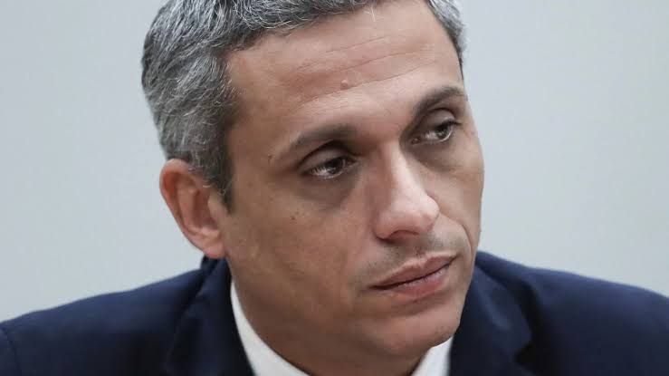 Imagem destacada do post: Vídeo: Gayer afirma que Professor Alcides não precisa de ajuda, porque a eleição tá ganha