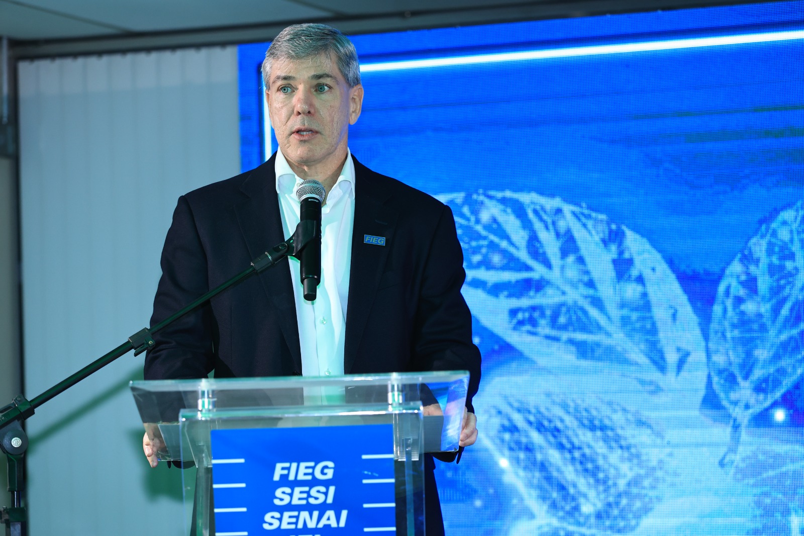 Imagem destacada do post: Fieg empossa André Rocha na presidência da entidade
