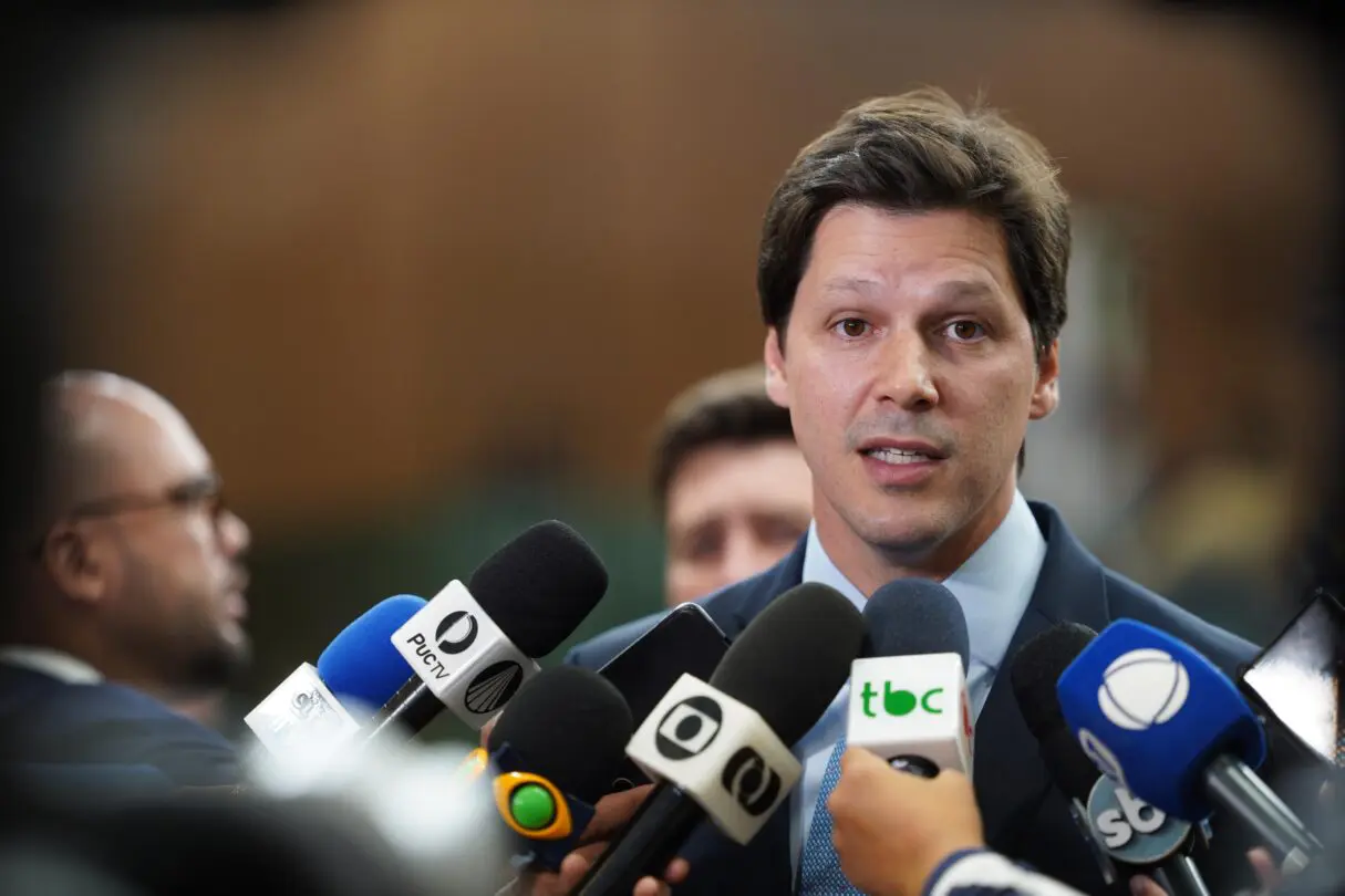 Imagem destacada do post: Daniel e Ibaneis discutem reajuste da passagem de ônibus no Entorno do DF