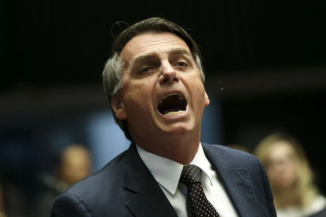 Imagem destacada do post: PGR denuncia Bolsonaro e mais 33 por golpe de Estado