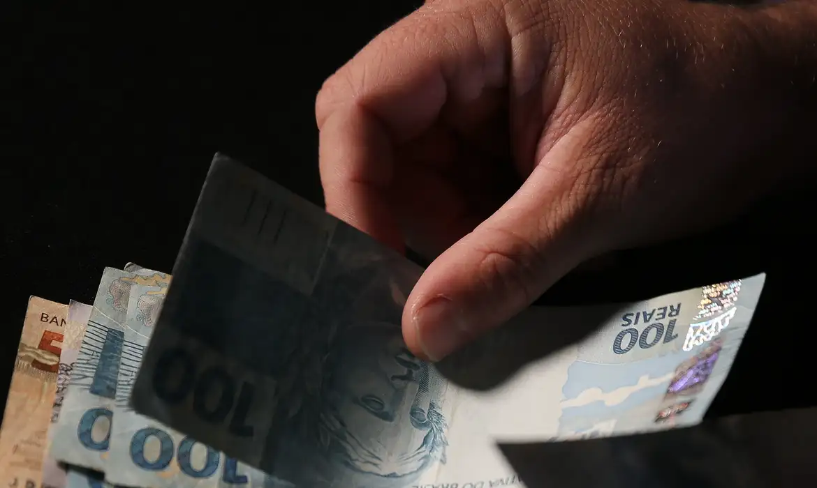 Imagem destacada do post: Veja como ter acesso ao empréstimo consignado para trabalhador CLT