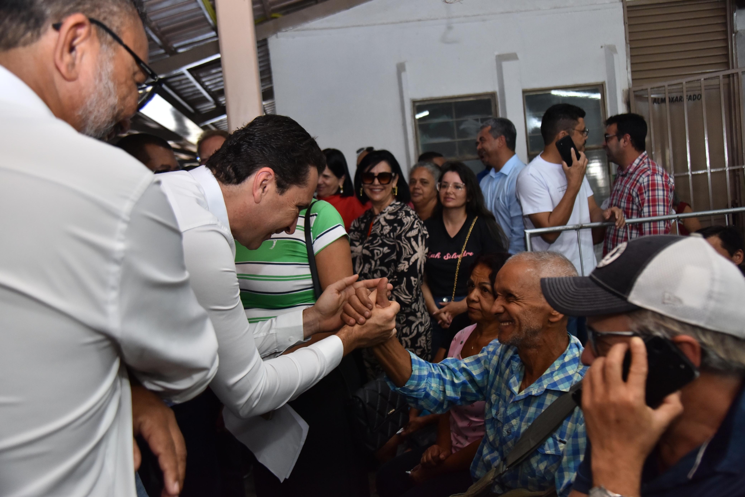 Imagem destacada do post: Vilela leva benefícios à população da região do Tiradentes