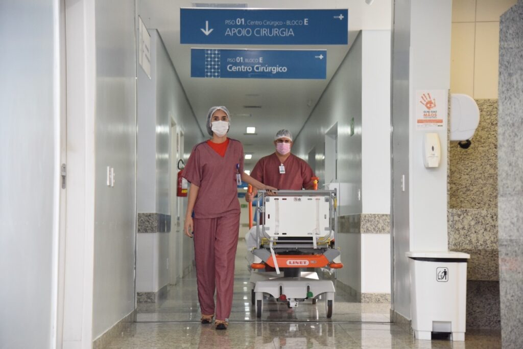 Imagem destacada do post: UTI do Hospital Municipal de Aparecida (HMAP) recebe Selo Top Performer 2025