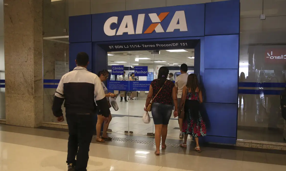 Imagem destacada do post: Caixa Econômica libera abono salarial para nascidos em maio e junho