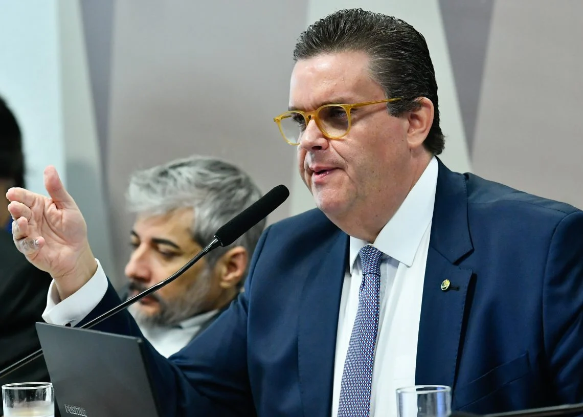 Imagem destacada do post: Fraudes foram feitas sob Bolsonaro e Lula é quem chamou a PF, diz ministro