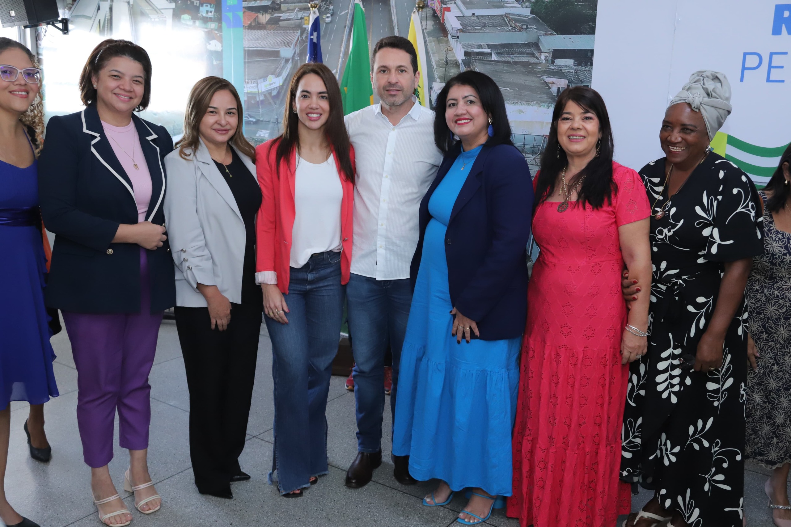 Imagem destacada do post: Vilela se encontra com conselheiras dos Direitos das Mulheres de Aparecida