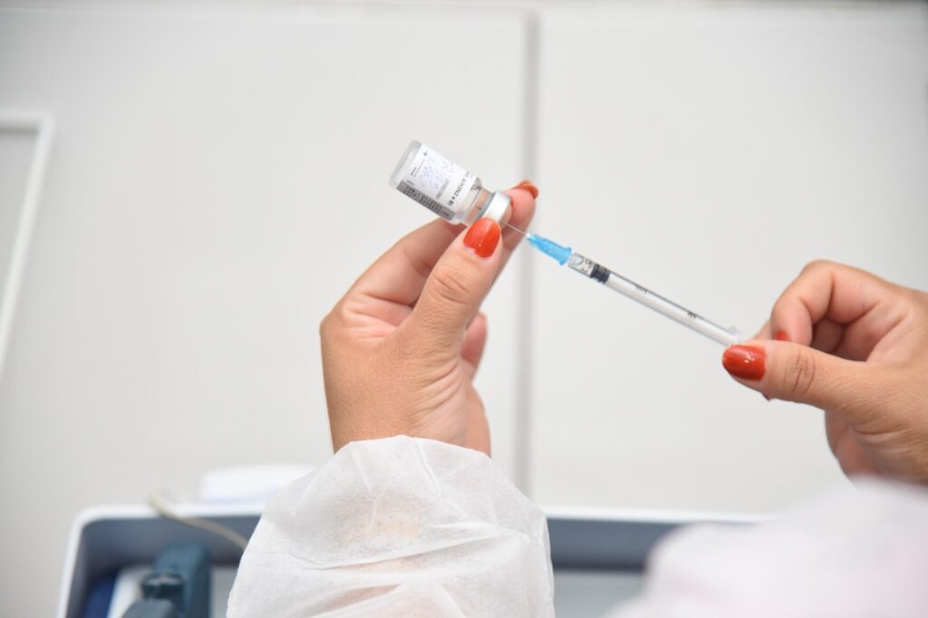 Imagem destacada do post: Prefeitura faz Dia D de vacinação contra gripe neste próximo sábado