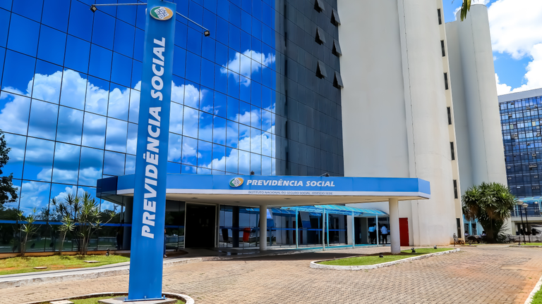 Imagem destacada do post: Quase 340 mil aposentados já aderiram ao acordo de ressarcimento