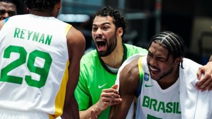 Imagem destacada do post: Brasil vira contra os EUA e garante vaga na final da AmeriCup de basquete