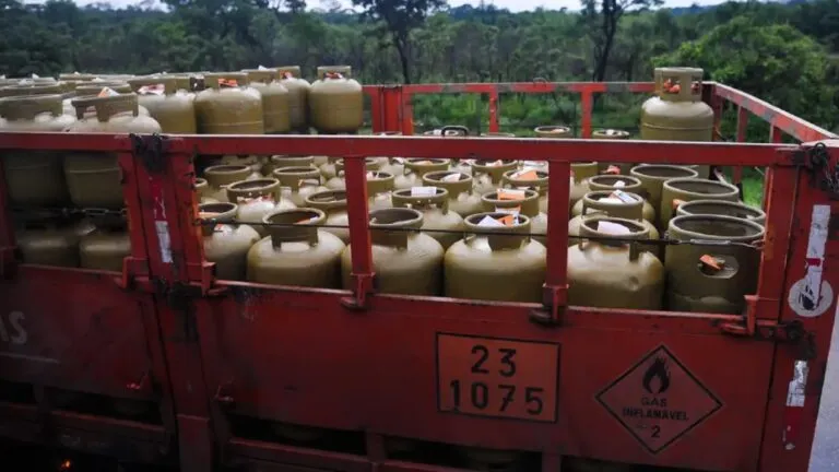 Imagem destacada do post: Petrobras aprova volta da distribuição de gás de cozinha