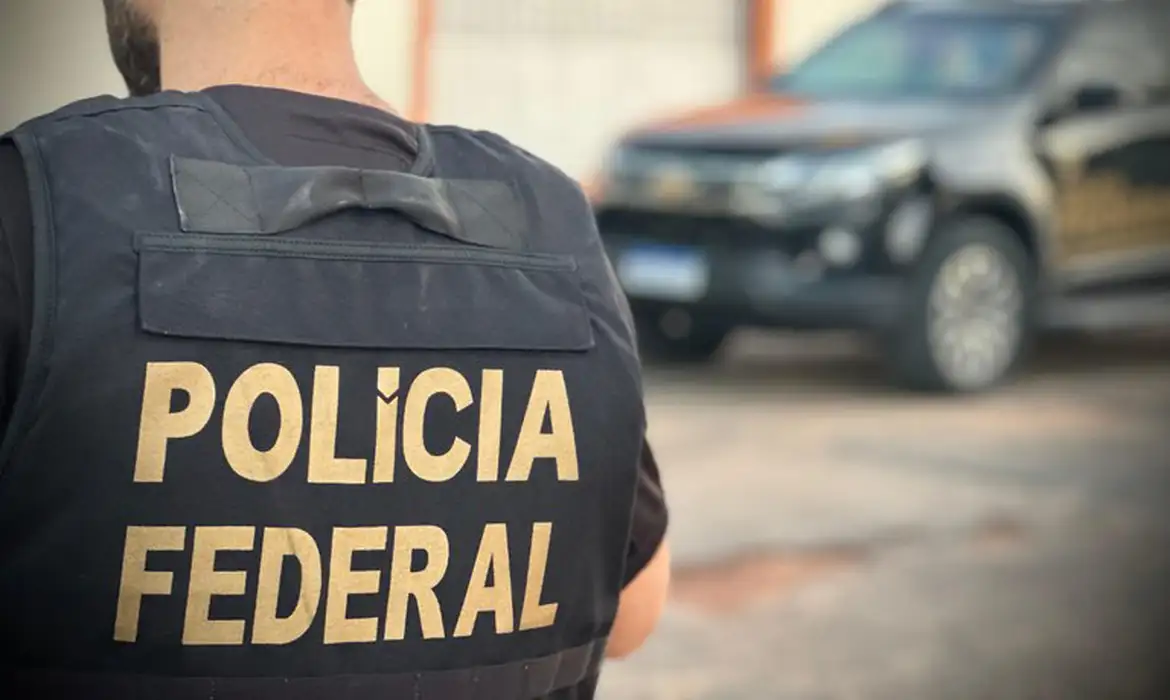Imagem destacada do post: PF faz ação contra influenciadores que divulgam Jogo do Tigrinho