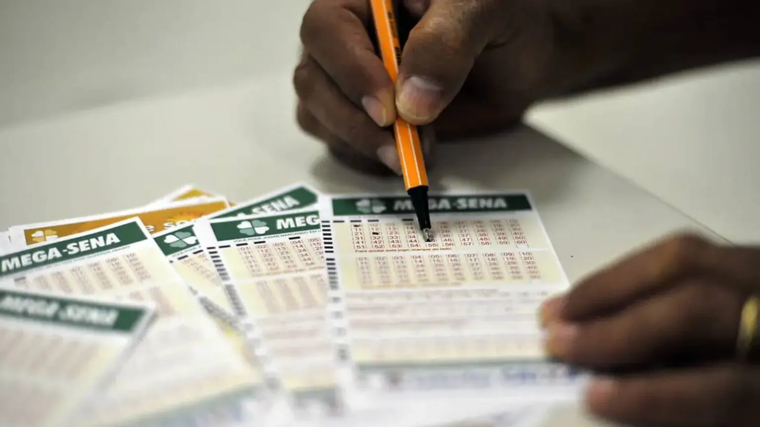 Imagem destacada do post: Mega Sena acumula e prêmio vai a R$ 80 milhões