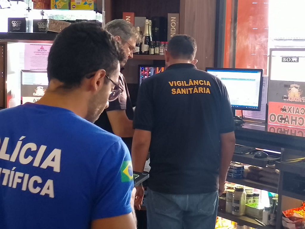 Imagem destacada do post: Forças de segurança de Aparecida fiscalizam venda de bebidas