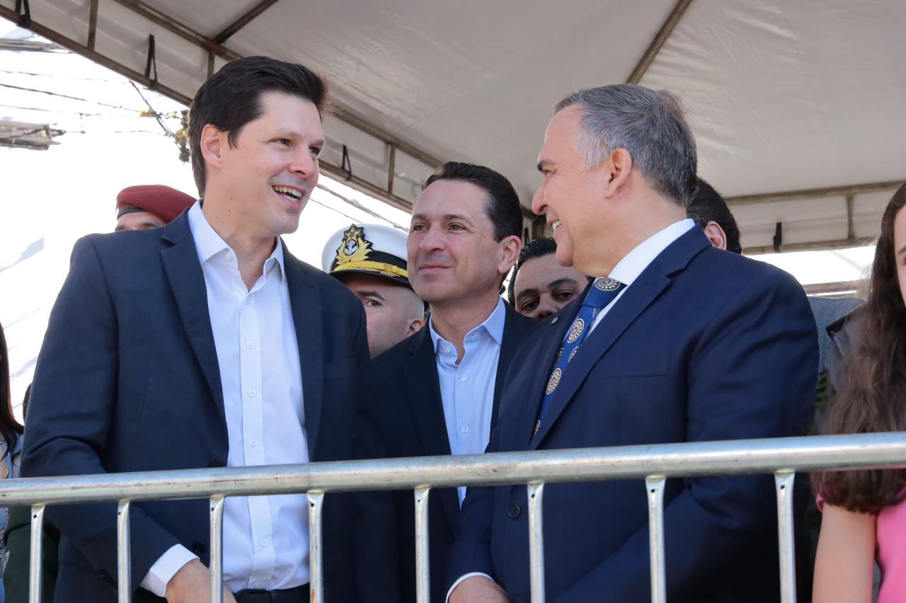 Imagem destacada do post: Prefeito Vilela e Daniel participam da festa dos 92 anos de Goiânia