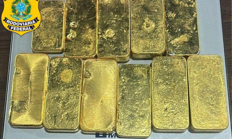 Imagem destacada do post: PF apreende R$ 7 milhões em ouro de garimpo ilegal em Roraima