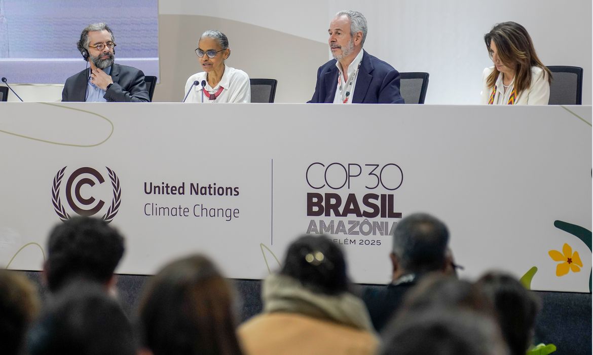 Imagem destacada do post: COP30 aponta limites e “passos firmes” em negociação