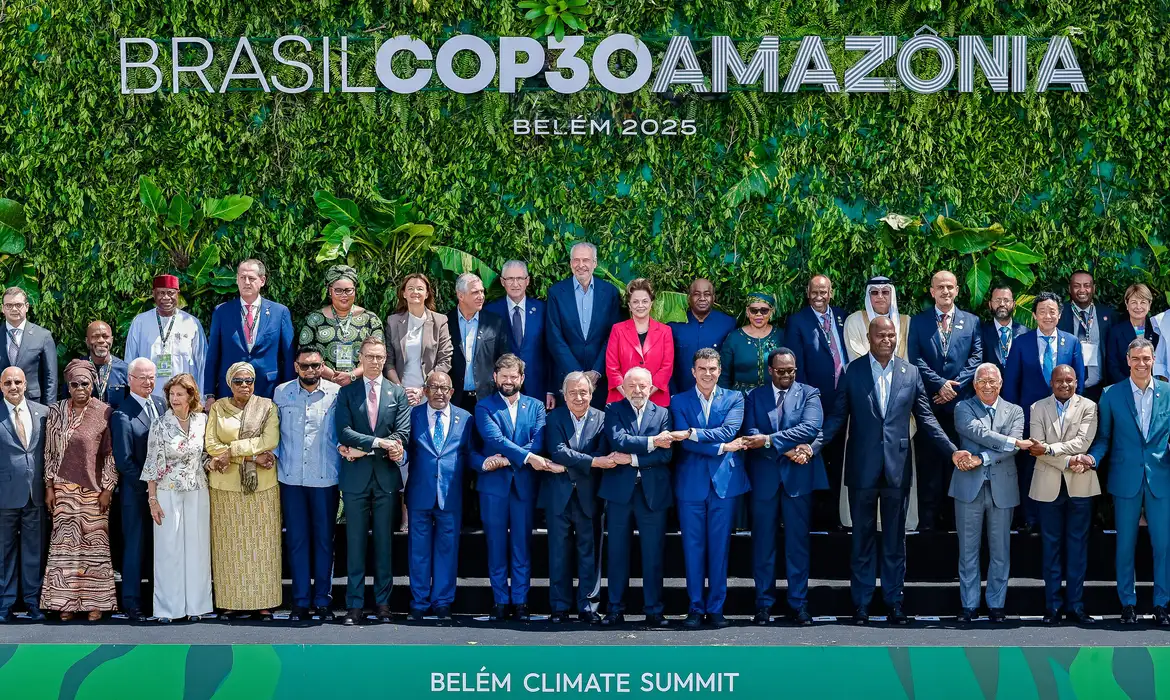 Imagem destacada do post: Lula se reúne com líderes da Alemanha, Portugal e Moçambique