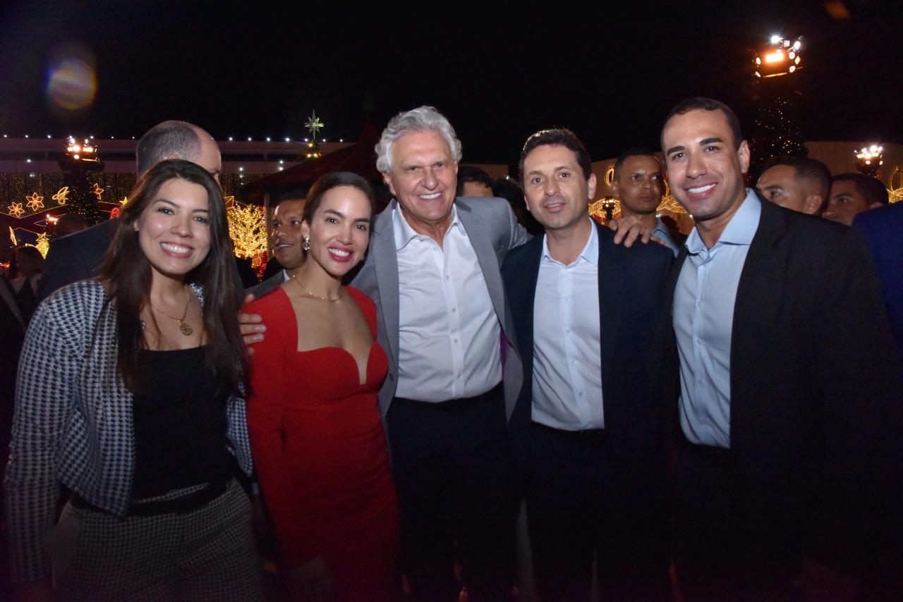 Imagem destacada do post: Vilela parabeniza Gracinha Caiado pelo Natal do Bem 2025