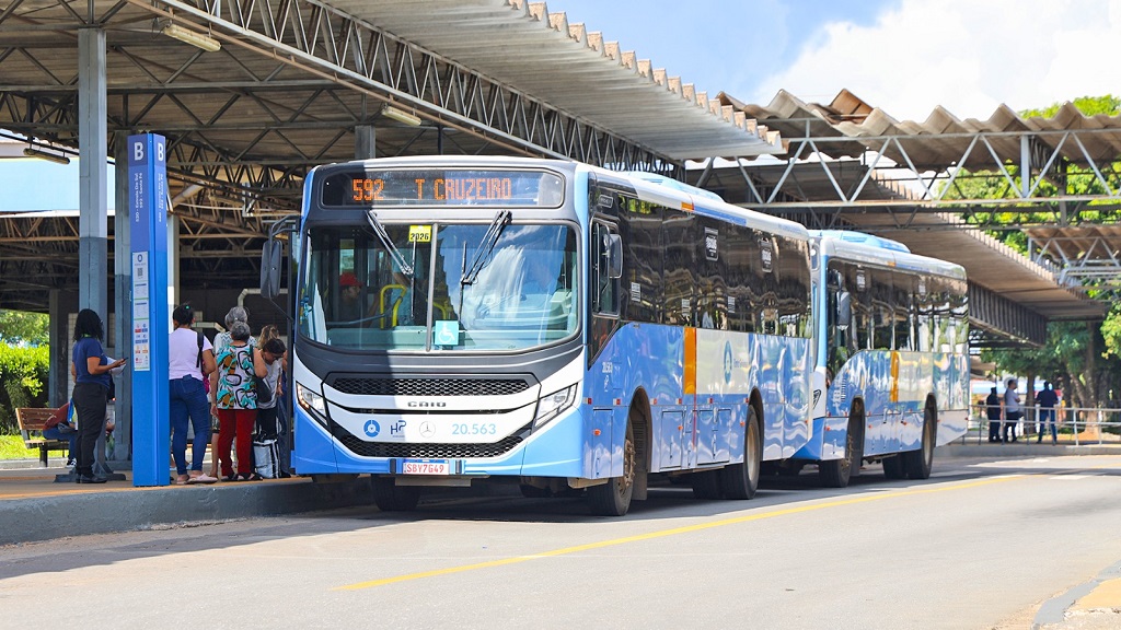 Imagem destacada do post: Terminal Cruzeiro passa a contar com linhas de meia tarifa
