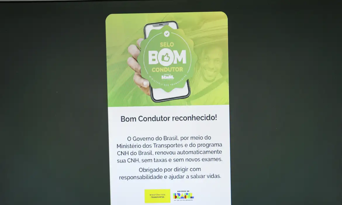 Imagem destacada do post: 300 mil renovam a CNH automaticamente